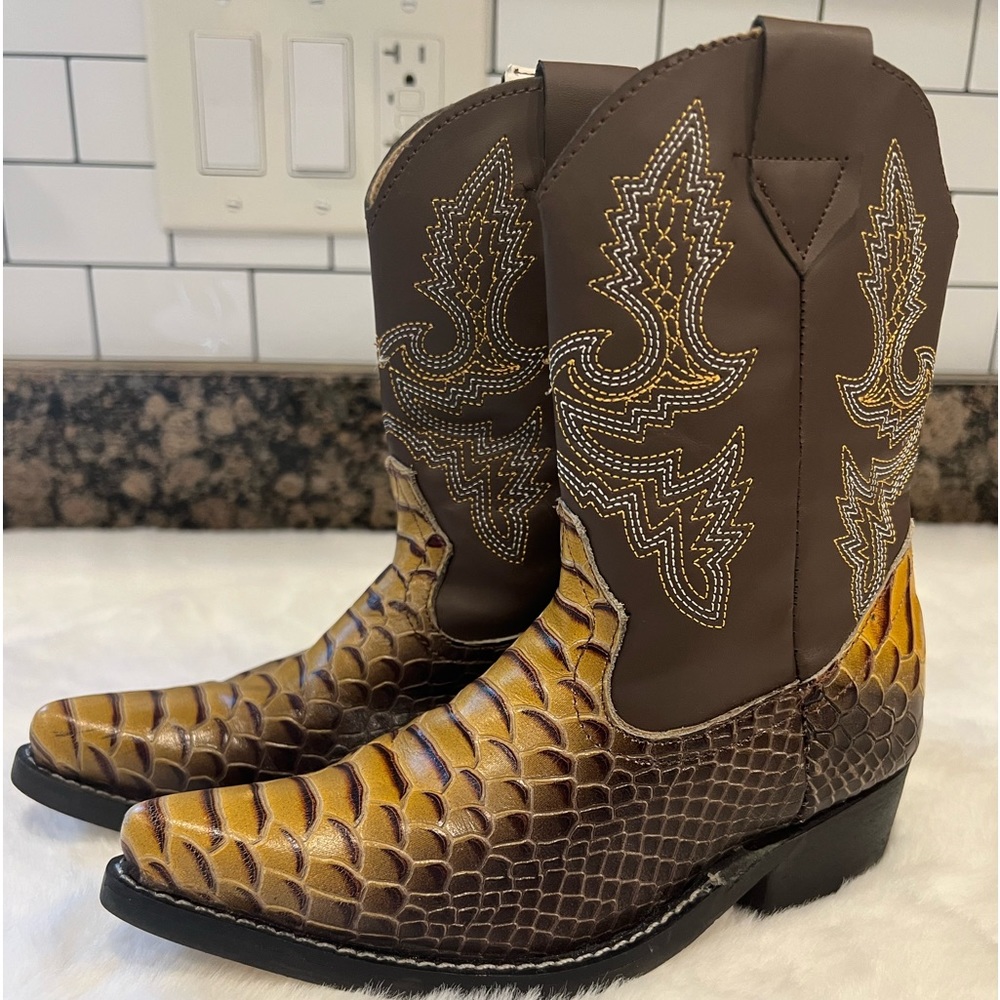 Bogotá Guerreho’s Authentic Leather Cowboy Boots- Toddler 8